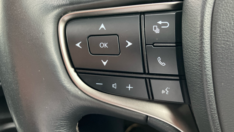 Lexus UX 250h E4 2.0 5dr CVT [Premium Plus/Sunroof] Hybrid Hatchback